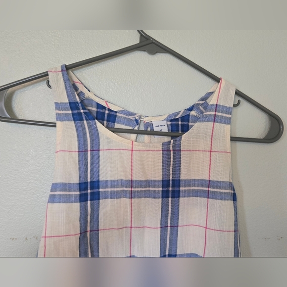 Old Navy Blue Plaid Tank Size Medium - Picture 3 of 4